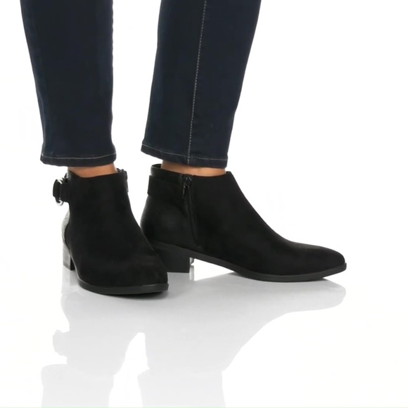 Polished Snakeskin Embossed Detail Block Heel Boot - Picture 3 of 6